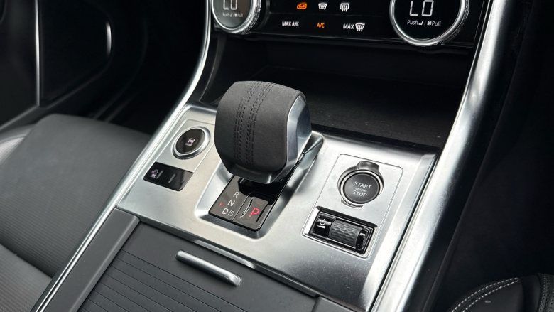 Jaguar XF 2.0 D200 R-Dynamic HSE 4dr Auto AWD Diesel Saloon